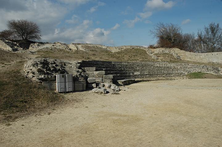 Theatre antique d'Alba (8).JPG